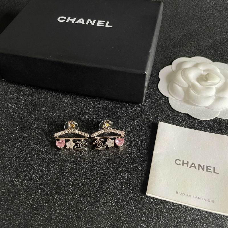 Chanel Earring 03yxs377